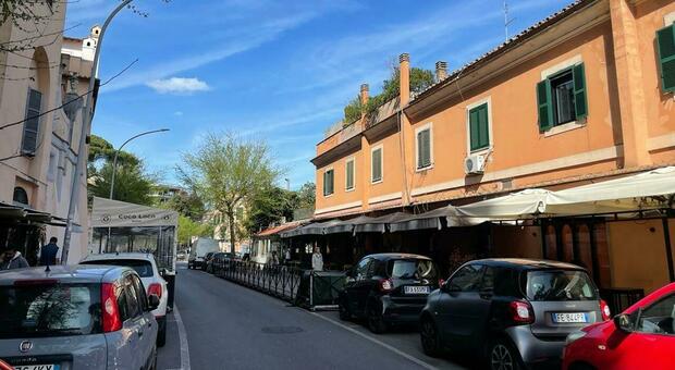Roma, a Ponte Milvio ipotesi Ztl e strisce blu per la riqualificazione del quartiere