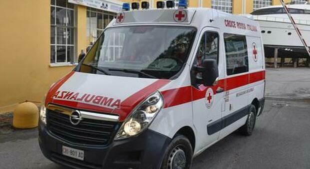 Bergamo, bambina di due anni morta colpita da una stufa in testa: ha perso conoscenza solo dopo due ore