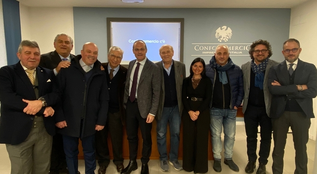 Il consiglio regionale di Confcommercio Campania con il nuovo presidente Pasquale Russo