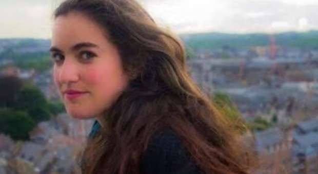 Italiana muore nell'incendio della sua casa a Bruxelles, Anna Tuzzato aveva 29 anni