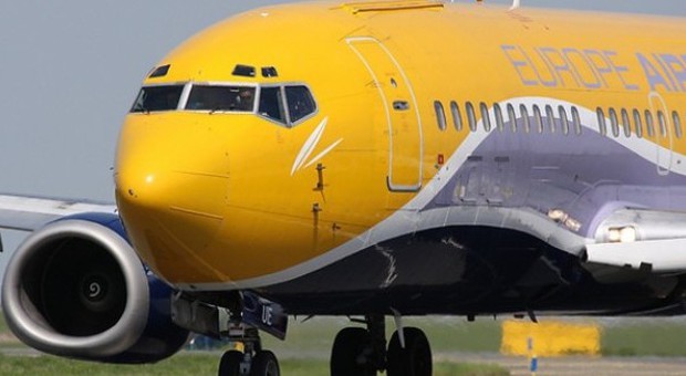 Il Boeing ha un'avaria al motore sinistro: atterraggio d'emergenza in aeroporto a Venezia