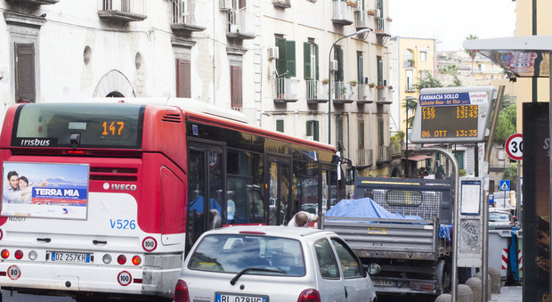 Anm, trecento scrutatori a Napoli: per le elezioni rischio caos trasporti