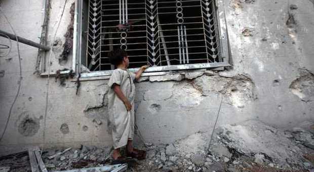 Gaza, tra i bimbi cresciuti con le bombe: «Noi ci giochiamo a nascondino»