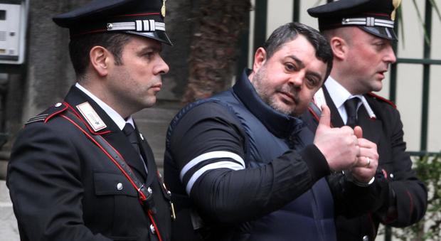Napoli, 17 dicembre 2012: il boss Raffaele Notturno catturato nel suo appartamento bunker