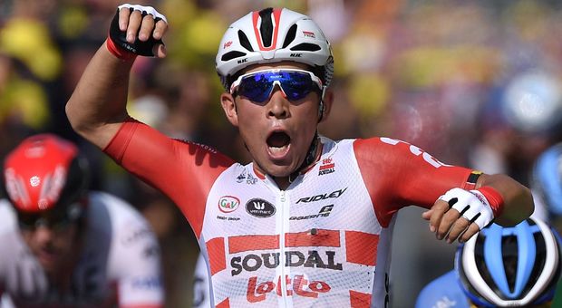 Tour de France, Ewan concede il bis: Fuglsang ritira, cade anche Thomas