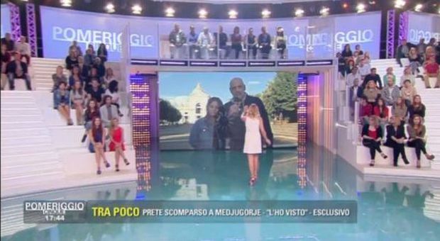 Paolo Brosio lascia Pomeriggio Cinque Tensione in diretta con Barbara D'Urso