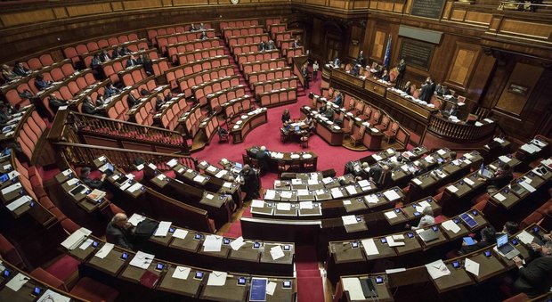 Abusivismo, al Senato passa la legge salva Campania