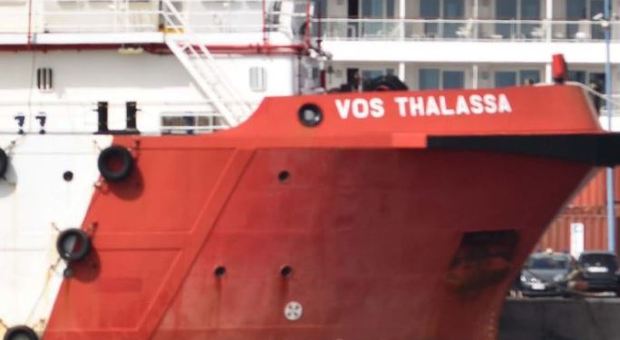 Viminale blocca nave italiana con 66 migranti. Il governo all Ue: aiuti alla Libia