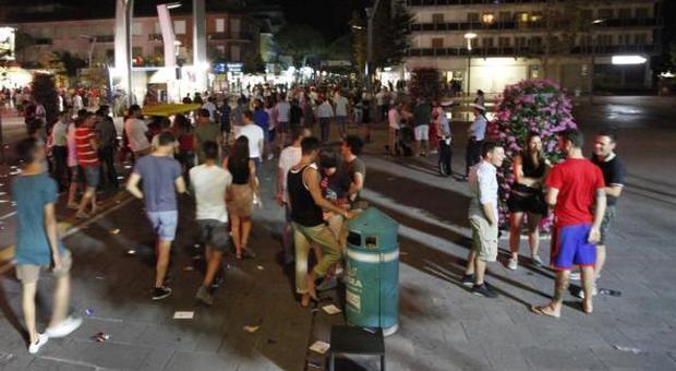 Piazza Mazzini blindata il weekend e nei giorni "caldi": agenti di ronda