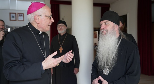 Il vescovo Mefodij della Chiesa ortodossa russa visita Nuovi Orizzonti e incontra monsignor Spreafico