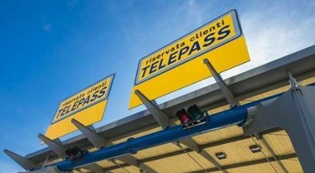 Urban Parking approda a Napoli: il parcheggio si paga con Telepass