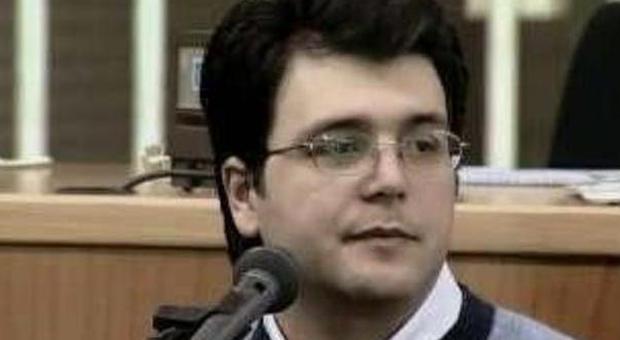 15 luglio 2001 Arrestato Aral Gabriele, accusato dell'omicidio dei genitori