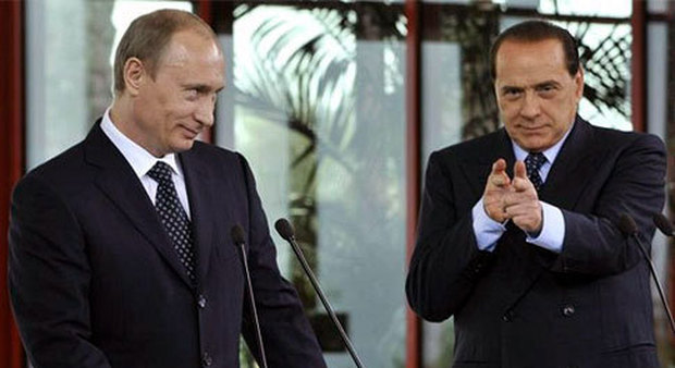 Cybersecurity, così gli hacker spiavano chi entrava: il picco nei mesi caldi di Berlusconi