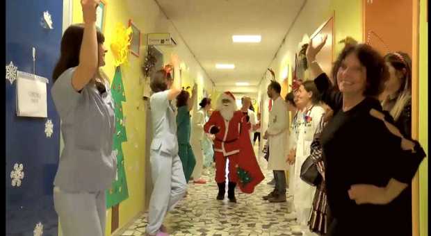 Babbo Natale in Pediatria all'ospedale di San Donà di Piave