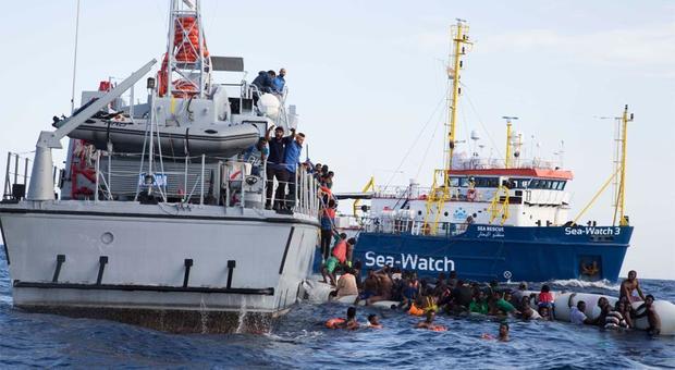Sea Watch, la Francia dice stop ai migranti: gelo Salvini-Castaner