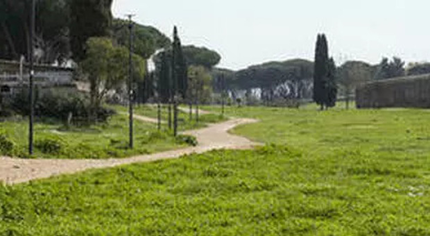 Roma, morto a 16 anni nel parco della Madonnetta: fermato un clochard, inseguiva i ragazzi con mazza