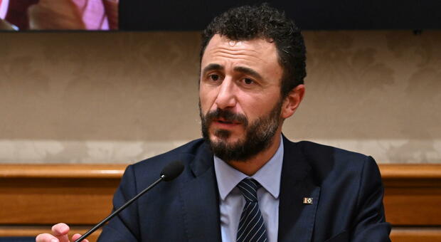 Emanuele Pozzolo, chi è il deputato di Fratelli d'Italia