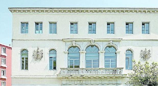Palazzo Papadopoli Spunta un'offerta e parte l'avviso: si vende per Natale