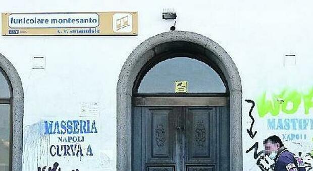 Covid a Napoli, boom di contagi nell'Anm: chiuse le stazioni delle funicolari