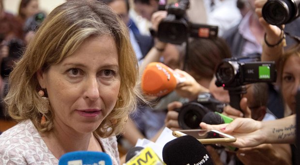Giulia Grillo, il ministro è diventata mamma: è nato Andrea