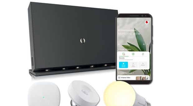 Smart home, Vodafone lancia V-Home Mini: sicurezza e intelligenza al centro