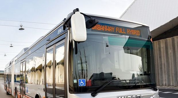 CNH, IVECO BUS consegnerà 141 autobus ibridi elettrici alla città di Bruxelles