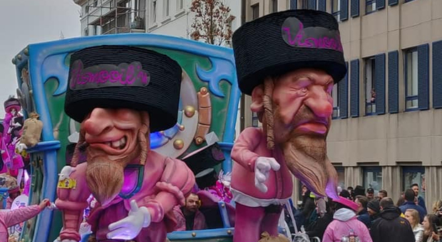 «Carri di carnevale razzisti con le caricature ebraiche», l'Unesco cancella la sfilata di Aalst