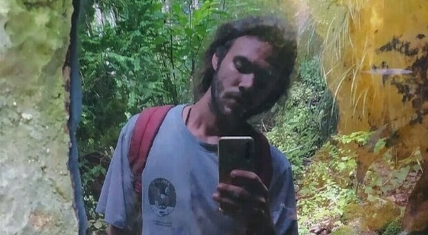 Marco Pozzati, studente italiano di 24 anni, muore a Nizza investito da un'auto alle 3 del mattino
