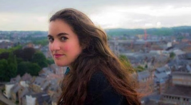 Anna Tuzzato, italiana morta a Bruxelles nell'incendio di un appartamento: aveva 29 anni