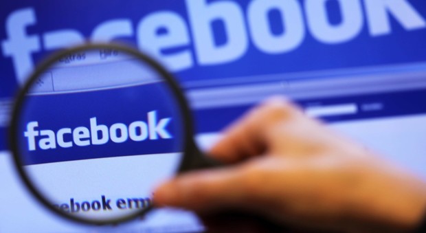 "Facebook incapace di controllare i post": svelate le regole segrete