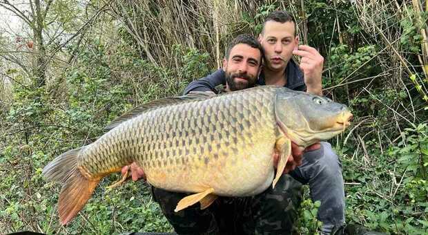 I pescatori Emanuele Locco e Diego Basiglini
