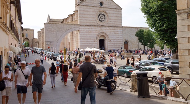 Assisi da record, 800mila presenze turistiche nei quattro mesi estivi