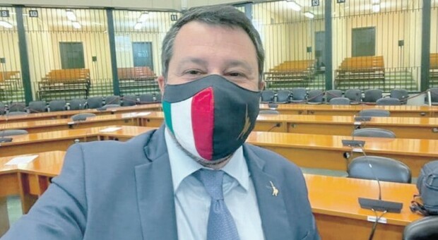 Salvini e Open Arms: niente ripercussioni sul governo, ora però cominciamo a farci sentire
