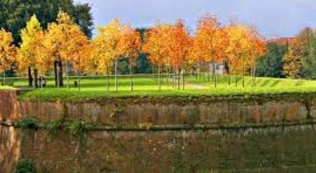 Lucca d'autunno Le Mura