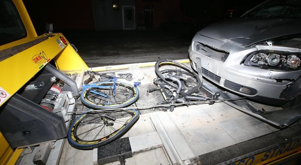 Brescia, due ciclisti investiti e uccisi: automobilista ubriaco, vettura non assicurata