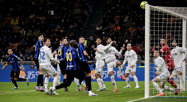 L'Inter cade (0-1) a San Siro con l'Empoli, le pagelle: Skriniar ingenuo, Lautaro e Correa spenti