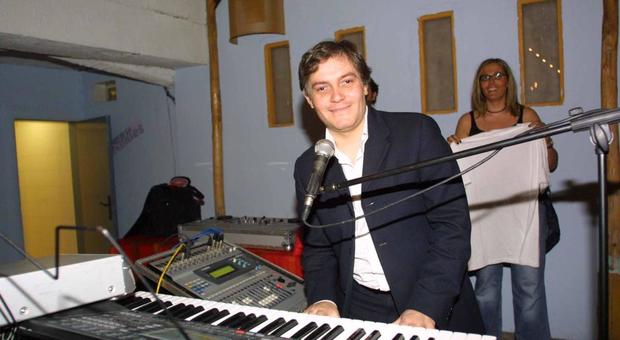 Shangò, live music show con Maurizio Filisdeo