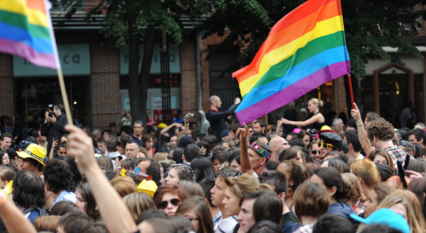 India, depenalizzata l'omosessualità: essere gay non è più illegale