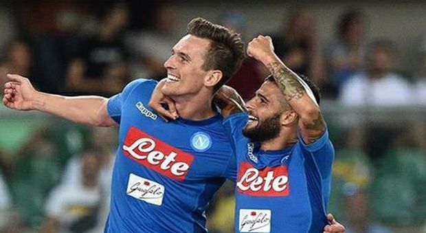 Milik festeggia la vittoria a Verona «Felice per il gol, ora Nizza» | Foto
