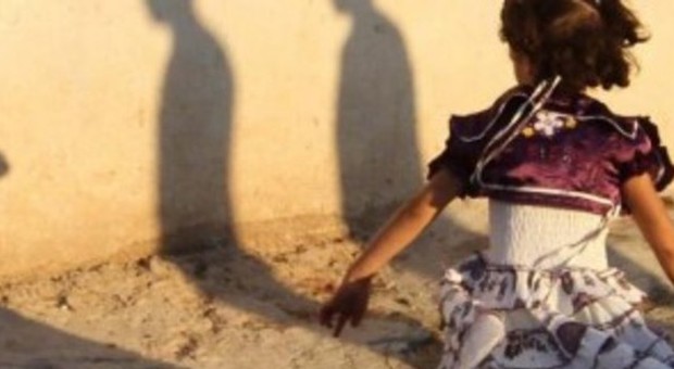 Orrore in India, bimba muore a nove anni dopo lo stupro da parte di un vicino di casa