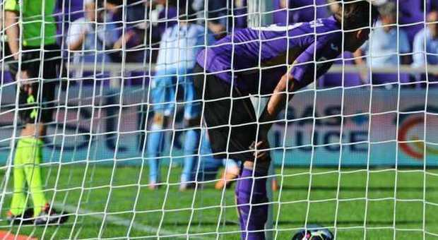 La Fiorentina e la maledizione degli attaccanti: frattura per Bernardeschi, torna fra 3 mesi