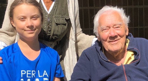 Greta Thunberg, morto a 94 anni il nonno Olof: «Uno dei più grandi attori svedesi»
