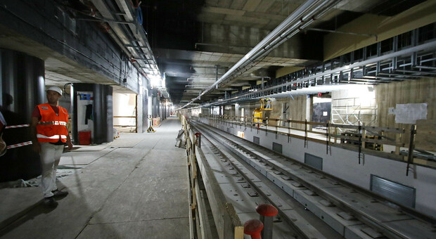 Metro, ecco la svolta a Napoli: «Nel 2023 al centro direzionale, due le stazioni da inaugurare»