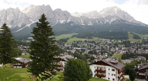 Cortina d'Ampezzo: il Catasto Tavolare asburgico è in arretrato di migliaia di pratiche