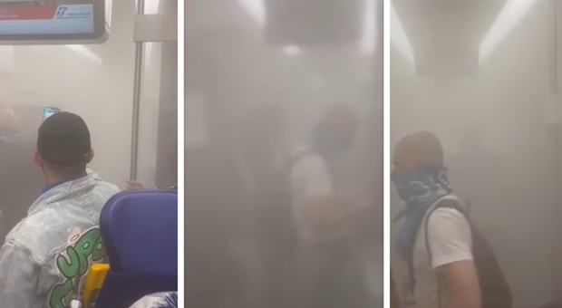 Napoli, fumogeno acceso in metro al gol: treno bloccato per un'ora in galleria, malori tra i passeggeri VIDEO