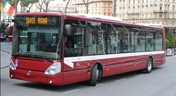 Roma, Atac: in strada mancano 500 bus, in salita la ripresa d'autunno