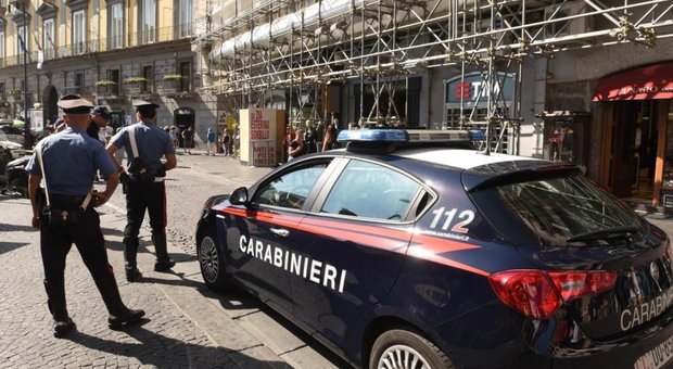 Milano, tassista abusivo sequestra e stupra giovane dopo la discoteca