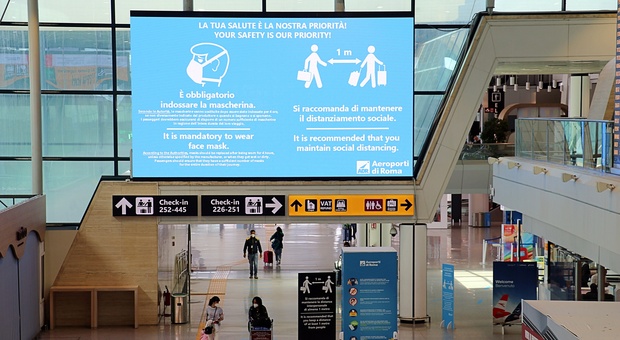 Aeroporti, Fiumicino e Ciampino primi in Europa a ricevere l’Airport Health Accreditation di ACI: «Lotta diffusione del Covid-19»