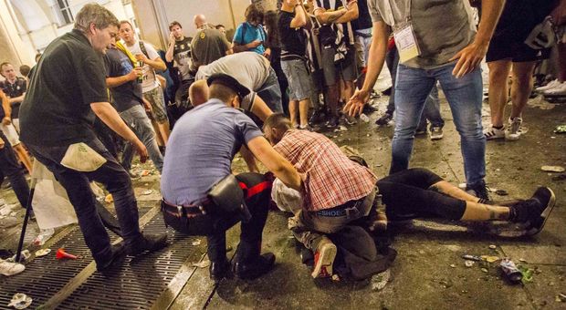 Piazza San Carlo, arrestato si difende: «Sono stato trascinato»