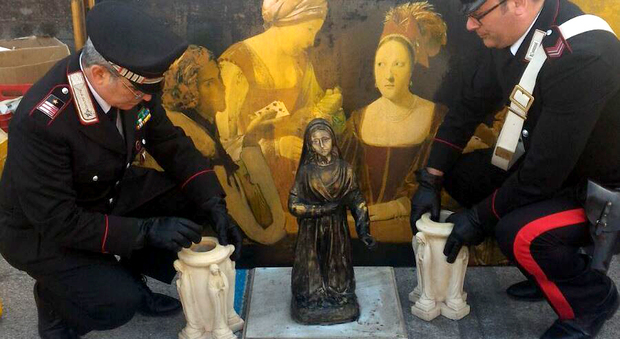 Ritrovata la statua di Bernadette rubata nella chiesa di San Vincenzo Ferrari: era in vendita al mercatino rionale